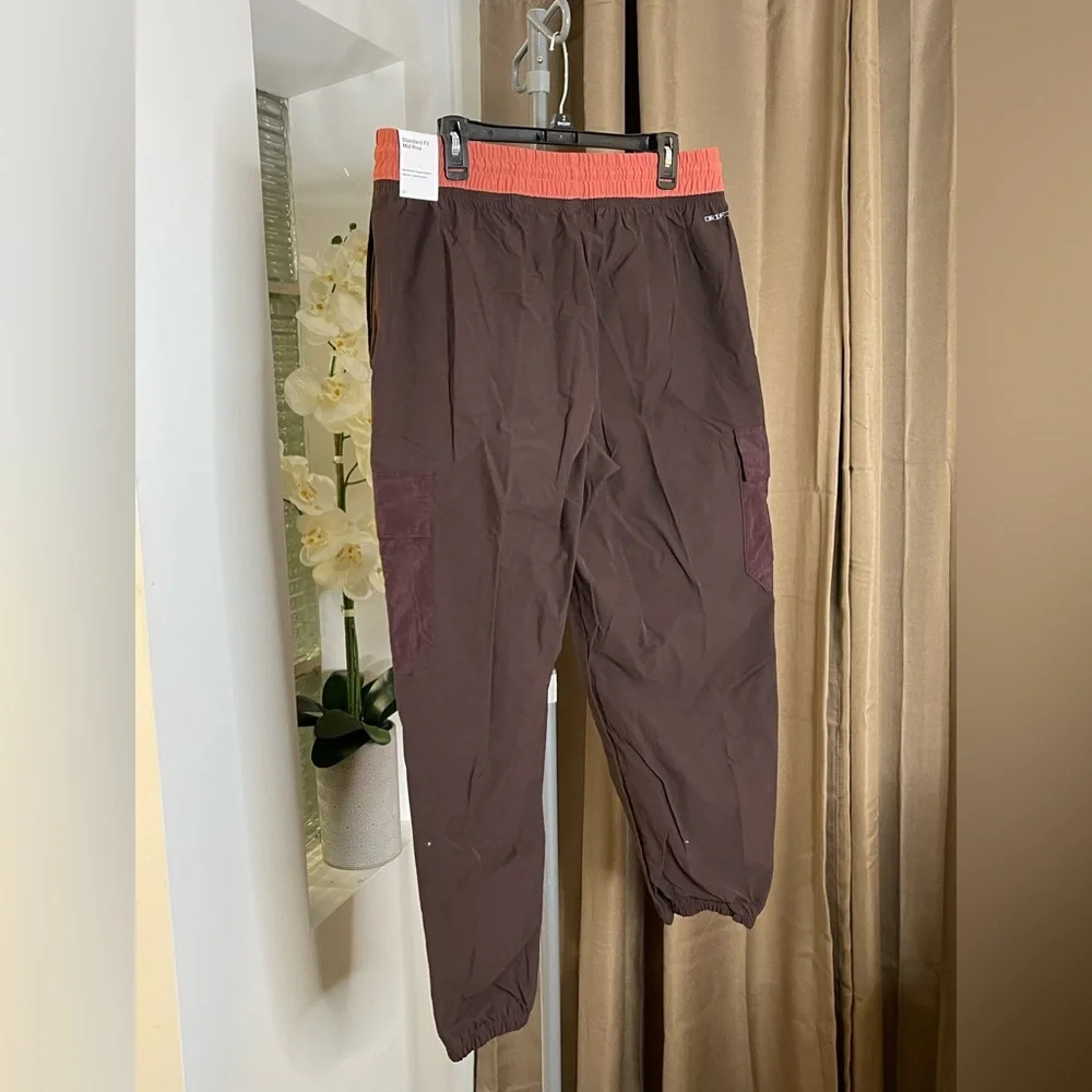 Nike Cargo pants Therma-Fit - Picture 6 of 7